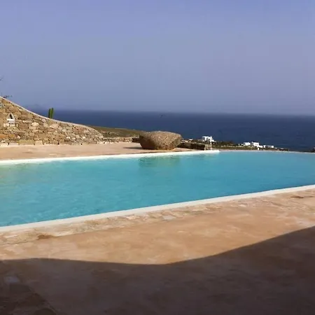 Pithos House Ано Мера