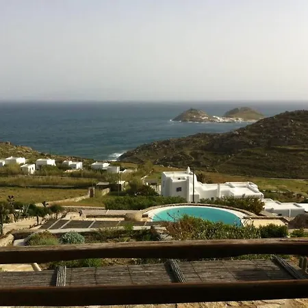 Pithos House 아노 메라